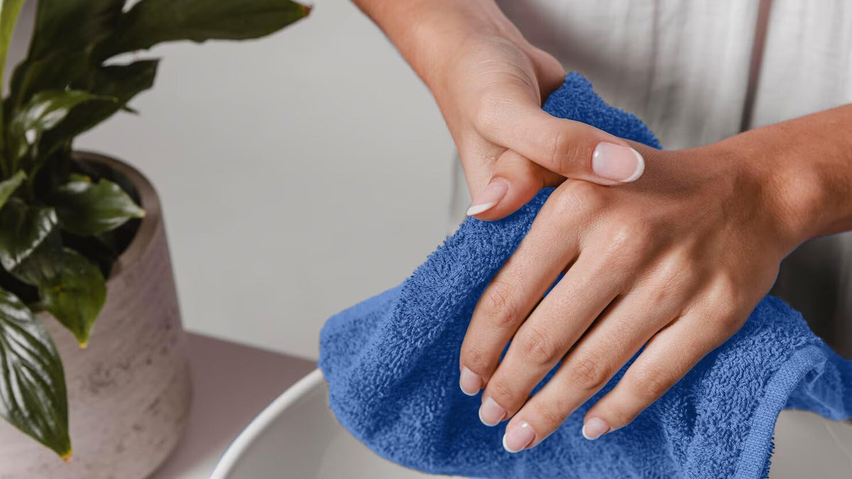 Avalon Towels durable washcloths ideal for hotel and spa-grade experiences.