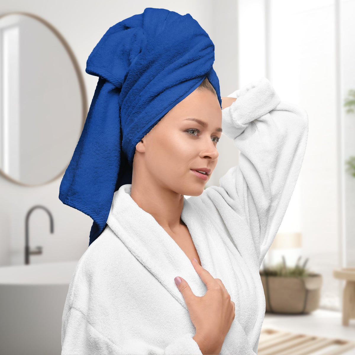 Avalon Towels royal blue hand towels for daily comfort and quick-drying performance.