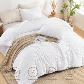 AveLom king-size comforter dimensions show 104x90 inch coverage.