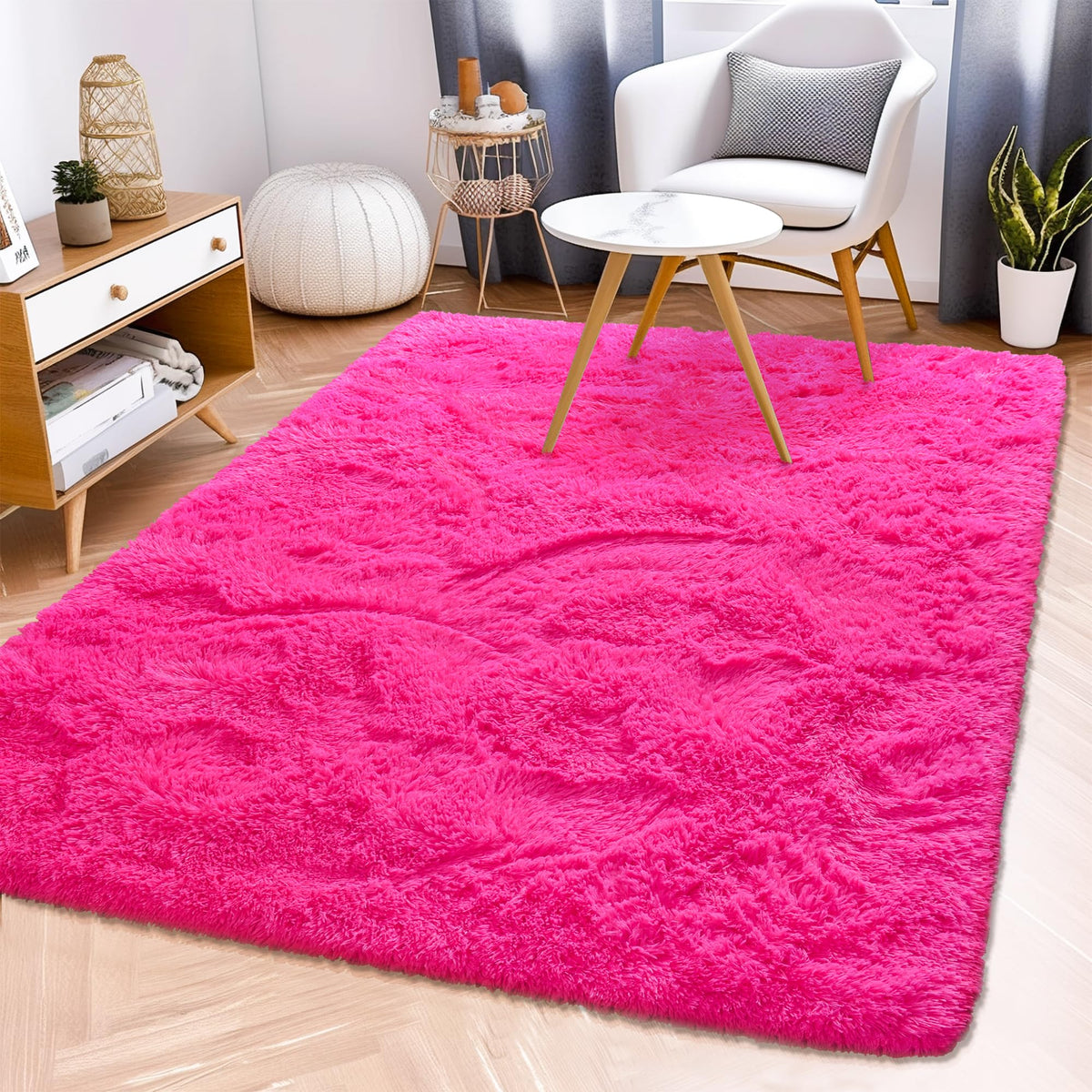 Awaytail fluff recovers after unpacking for ready-to-use softness.