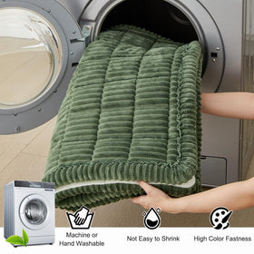 Awjcsv soft-facecloth material feels gentle on pets and skin