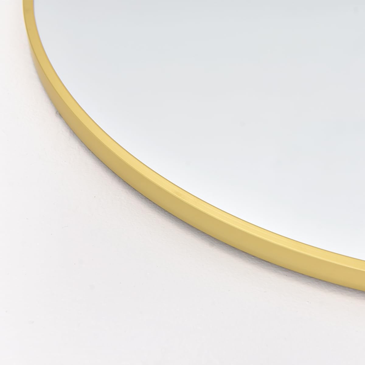 AyeWish gold-tone frame adds a luxe accent to bedrooms and dressing areas