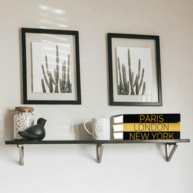 AZEZO living room accent using decorative books for luxury vibe