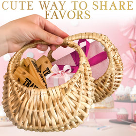 AZZORI pair of baskets boosts aisle aesthetics and home charm