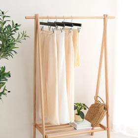 BAGAIL premium natural hardwood hanger offers durable use