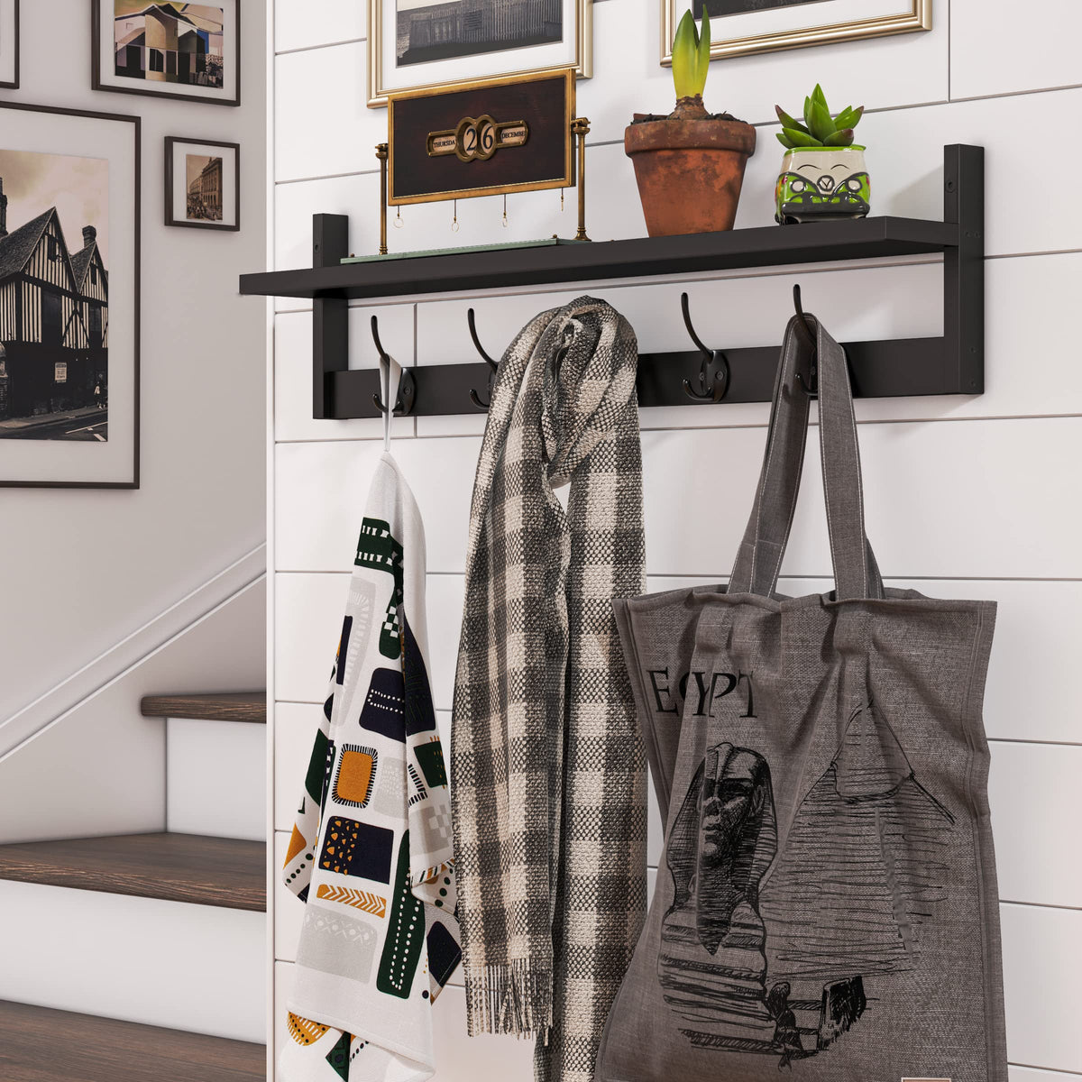 BAMEOS solid wood coat rack detail showing durable craftsmanship.