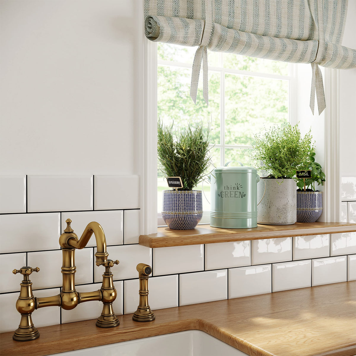 Barnyard Designs inner bucket dishwasher-safe for quick cleanup.