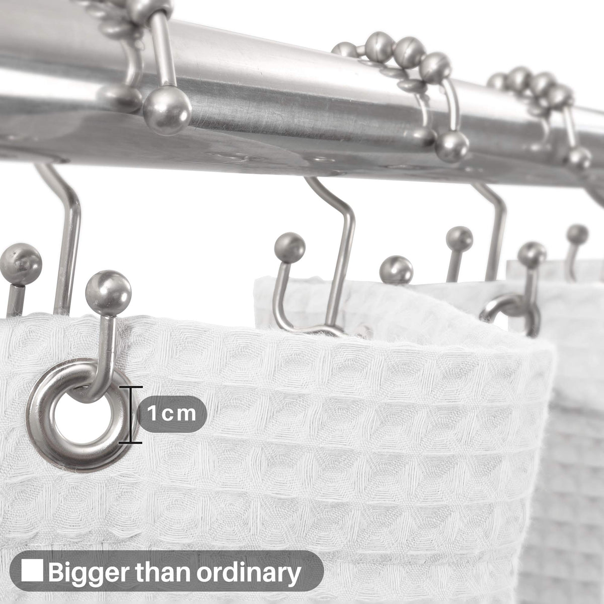 Barossa Design fade-resistant fabric preserves color after washing.