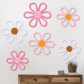 Barydat daisy wall hanging, 25 cm, brightens a nursery with boho charm.