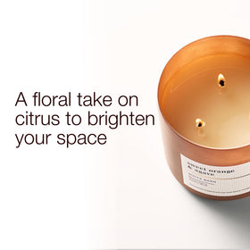 Bath & Body Works candle, 3-wick detail, even burn performance.