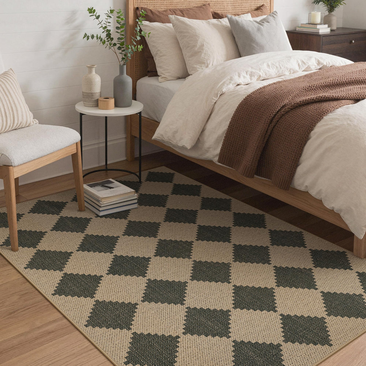 Bavni Checkered Easy Jute Rug woven surface close-up highlights soft polyester fibers