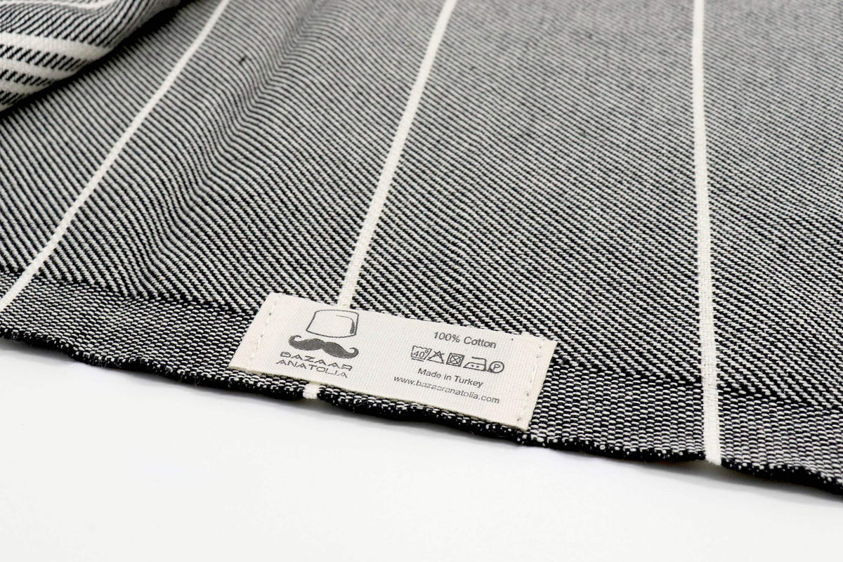 Bazaar Anatolia set of 4 towels stripe black simplifies gifting and shopping.