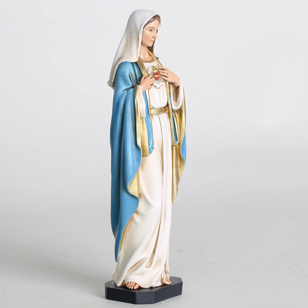 BC BuildClassic Immaculate Heart statue face close-up shows hand-painted detail