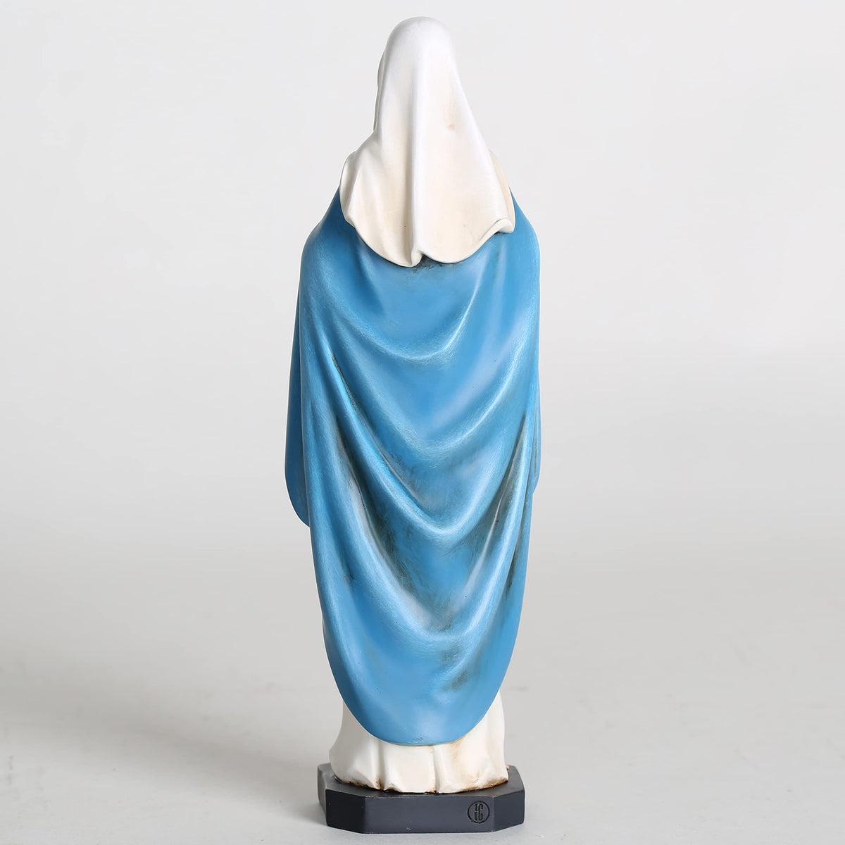 BC BuildClassic Immaculate Heart stone resin finish close-up durable colorfast