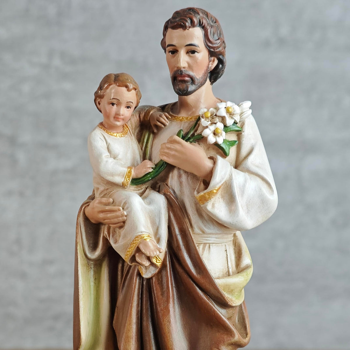 BC BUILDCLASSIC St Joseph Child Jesus close-up details highlight craftsmanship