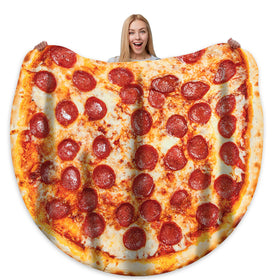 Bcareself pizza blanket doubles as a cozy, double-sided throw for chilly evenings.