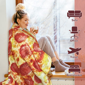 Bcareself pizza blanket knit-300gsm offers warmth without heaviness for relaxed weekends.