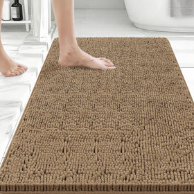 Bcoimo chenille bath mat 36x24 front view offers plush comfort and absorbency by the tub.