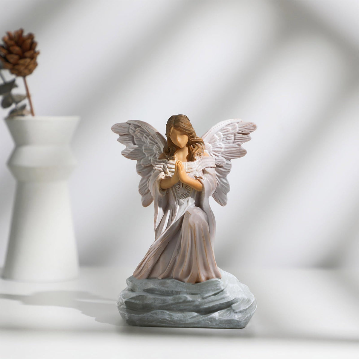 BDJBXK Guardian Angel gift-ready statue, suitable for Mother’s Day or condolences.