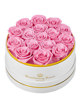 Beaulasting Roses: 16 preserved roses in a box for lasting beauty.