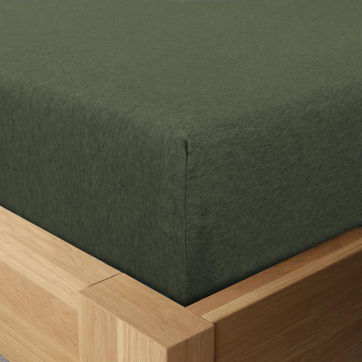 BED INC Road Trip America Jersey Sheets self-fabric bag included for convenient storage.