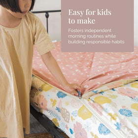 Beddy's Flower Blossoms zipper closure demonstrates no-tuck system stays in place.
