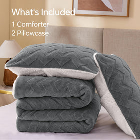 BEDELITE double-sided plush fleece for versatile comfort year-round.