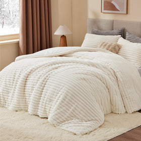 BEDELITE comforter back view highlights high-density fleece for heat retention.