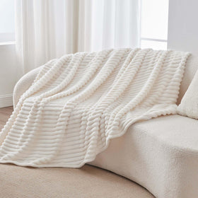 BEDELITE gift-ready fleece blanket makes a thoughtful, cozy present.
