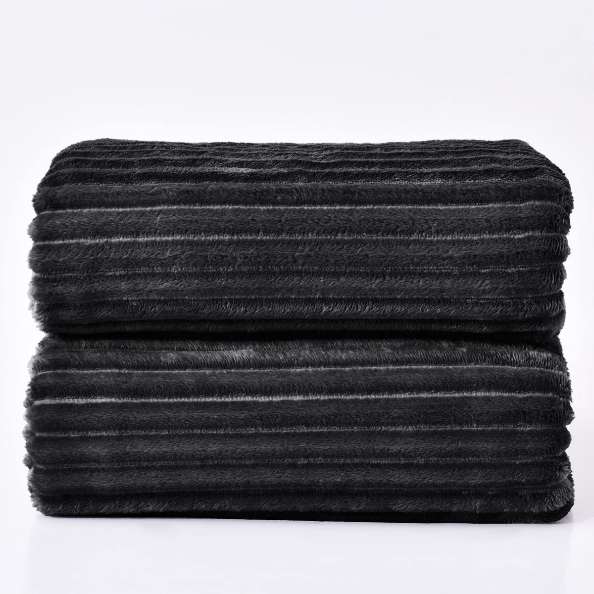 BEDELITE king-size blanket for bed or sofa setup