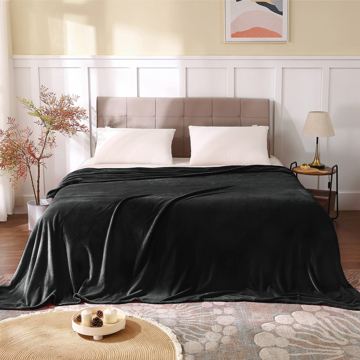 BEDELITE luxury plush fleece closeup showcases ultra-soft texture and cozy feel.