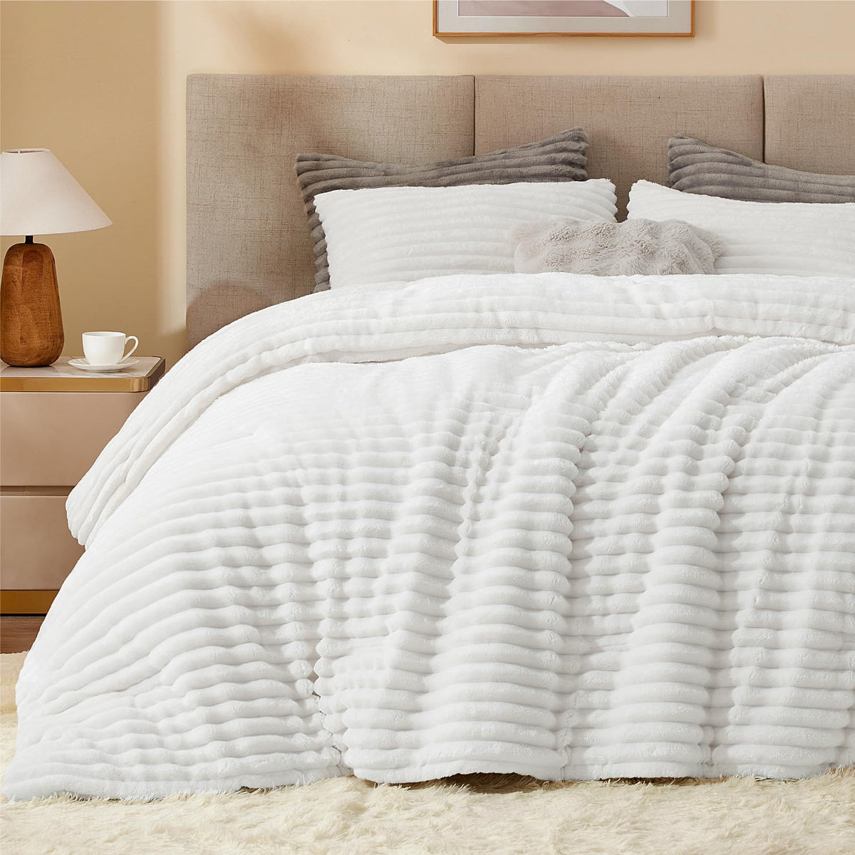 BEDELITE micro-mink side close-up with silky texture and luxurious warmth.
