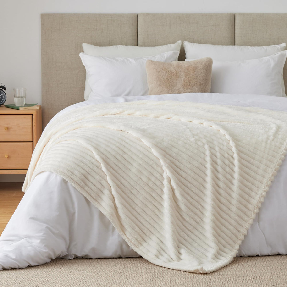 BEDELITE Twin Blanket gift-ready decor suitable for any room