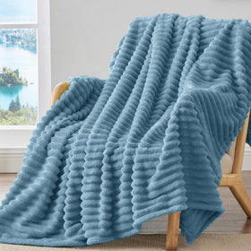 BEDELITE Twin Blanket on sofa for relaxed evenings and snuggle-worthy comfort.