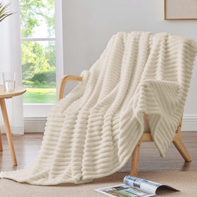 BEDELITE Twin Blanket plush-fleece close-up emphasizes soft touch and comfort.