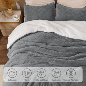 BEDELITE two pillowcases included for a complete bed setup.