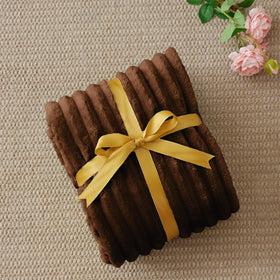 BEDELITE upgraded striped blanket detail emphasizing 3D texture