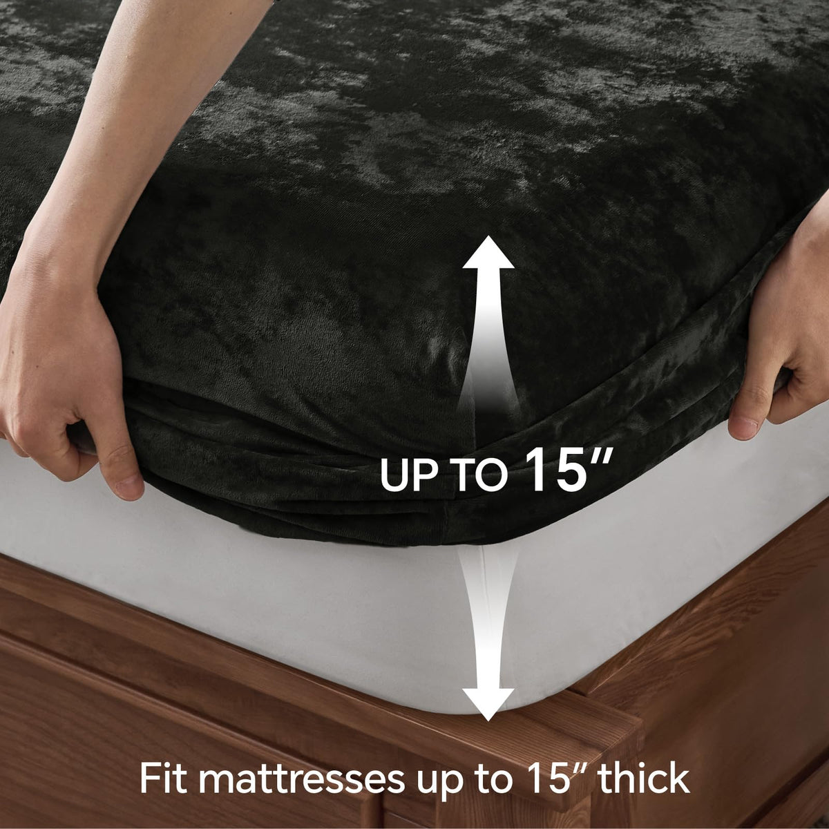 BEDELITE velvet set is machine washable for easy care and longevity.