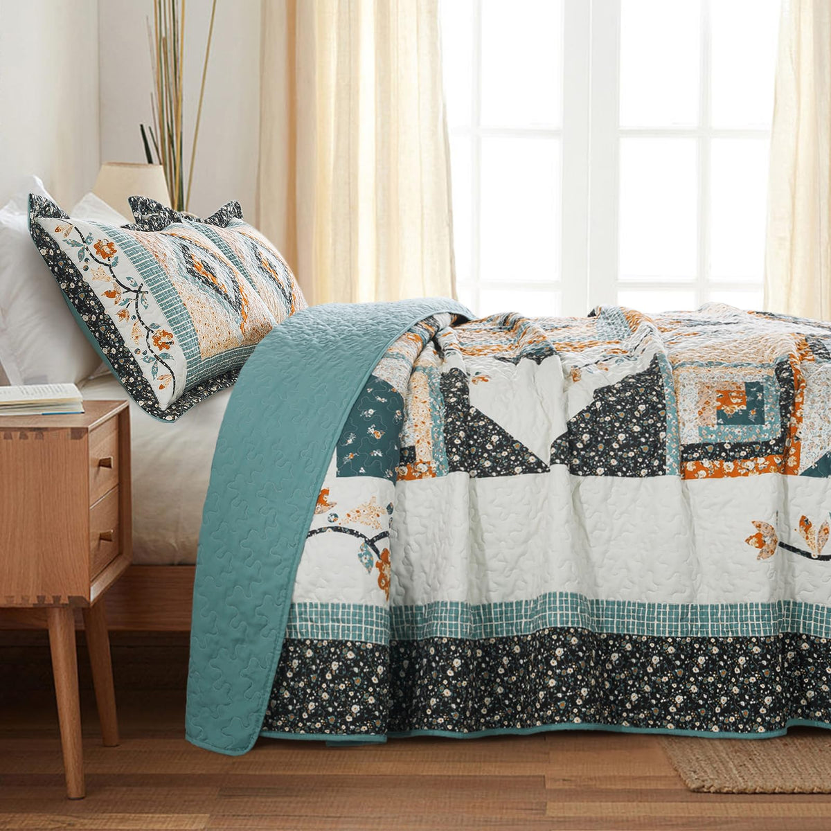 Bedifany cotton-filled king quilt delivers soft touch and durable warmth.