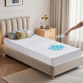 Bedlore Twin XL waterproof mattress protector top view showing waterproof layer for spill protection