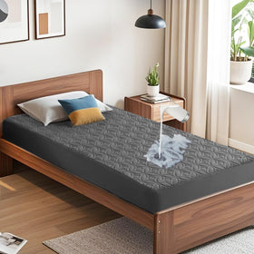 BEDLORE waterproof mattress protector front view, provides reliable spill protection and quiet comfort