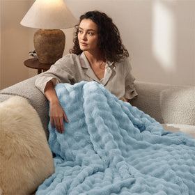 Bedroom decor accent using Bedsure blanket for textured warmth.