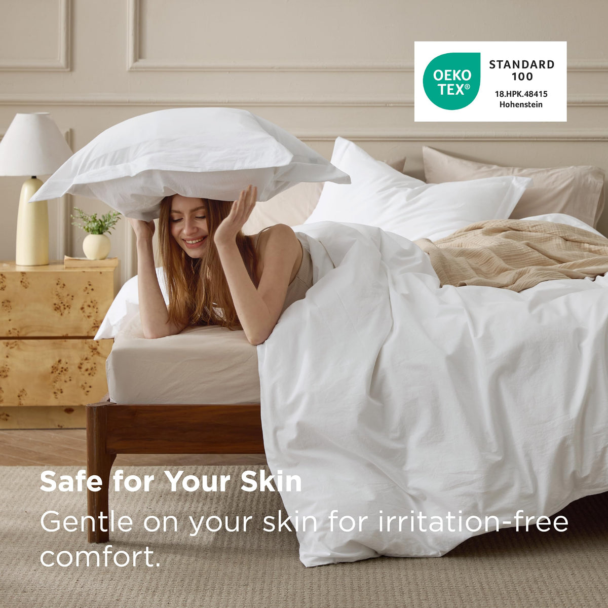 Bedsure duvet cover features eight corner ties and a hidden zipper for secure fit.