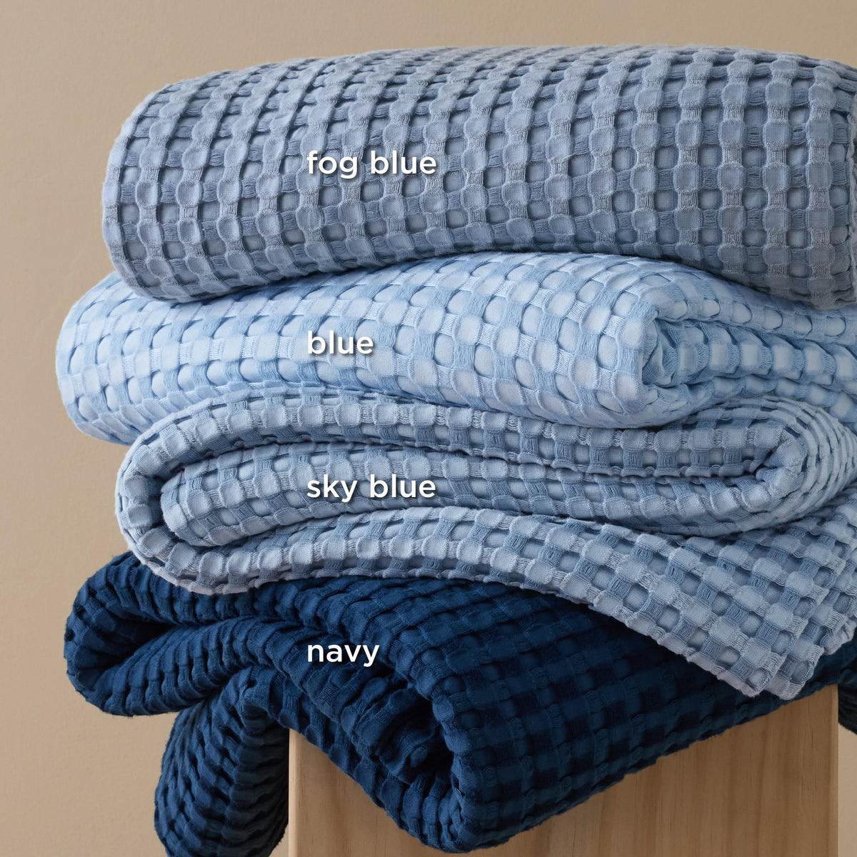 Bedsure bamboo-rayon blend fabric breathable and moisture-wicking for hot sleepers.