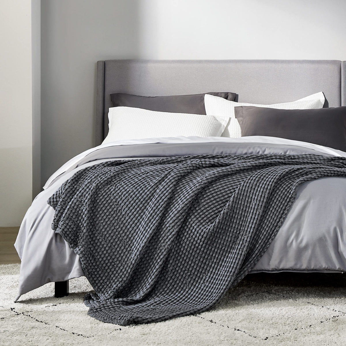 Bedsure bamboo rayon blend fabric close-up for moisture management.