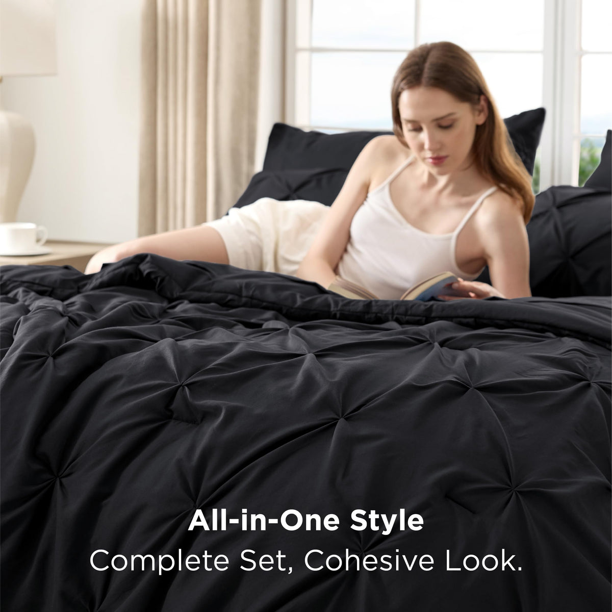 Bedsure microfiber close-up, fade-resistant fabric stays smooth after washing