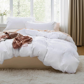 Bedsure Bright White King Duvet Cover with zipper closure for secure use.