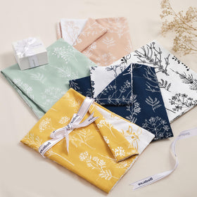 Bedsure brushed fabric offers soft, comfy touch.