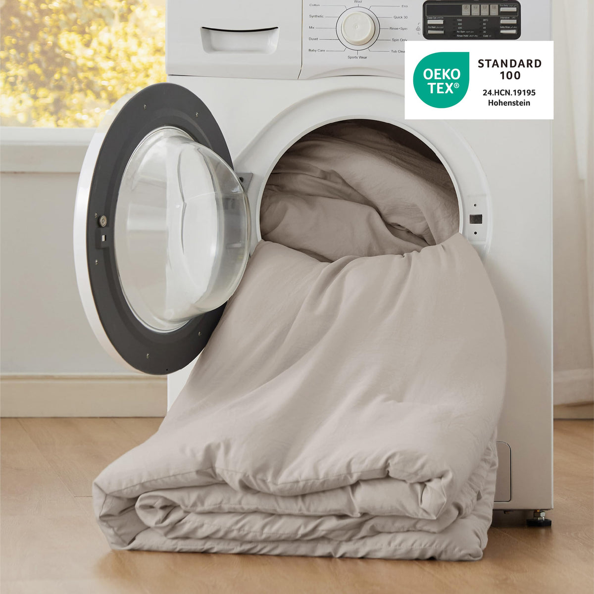 Bedsure care image demonstrates machine-washable convenience