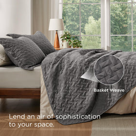 Bedsure California King quilt grey packaged image highlights easy care and gift appeal.